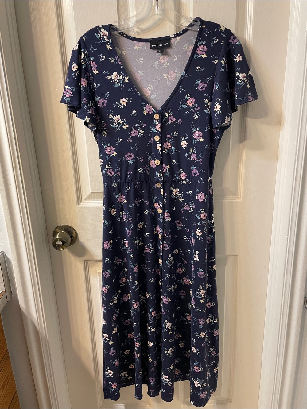 Fortune + Ivy Purple/Navy Floral V-Neck Midi Dress with Button Front
